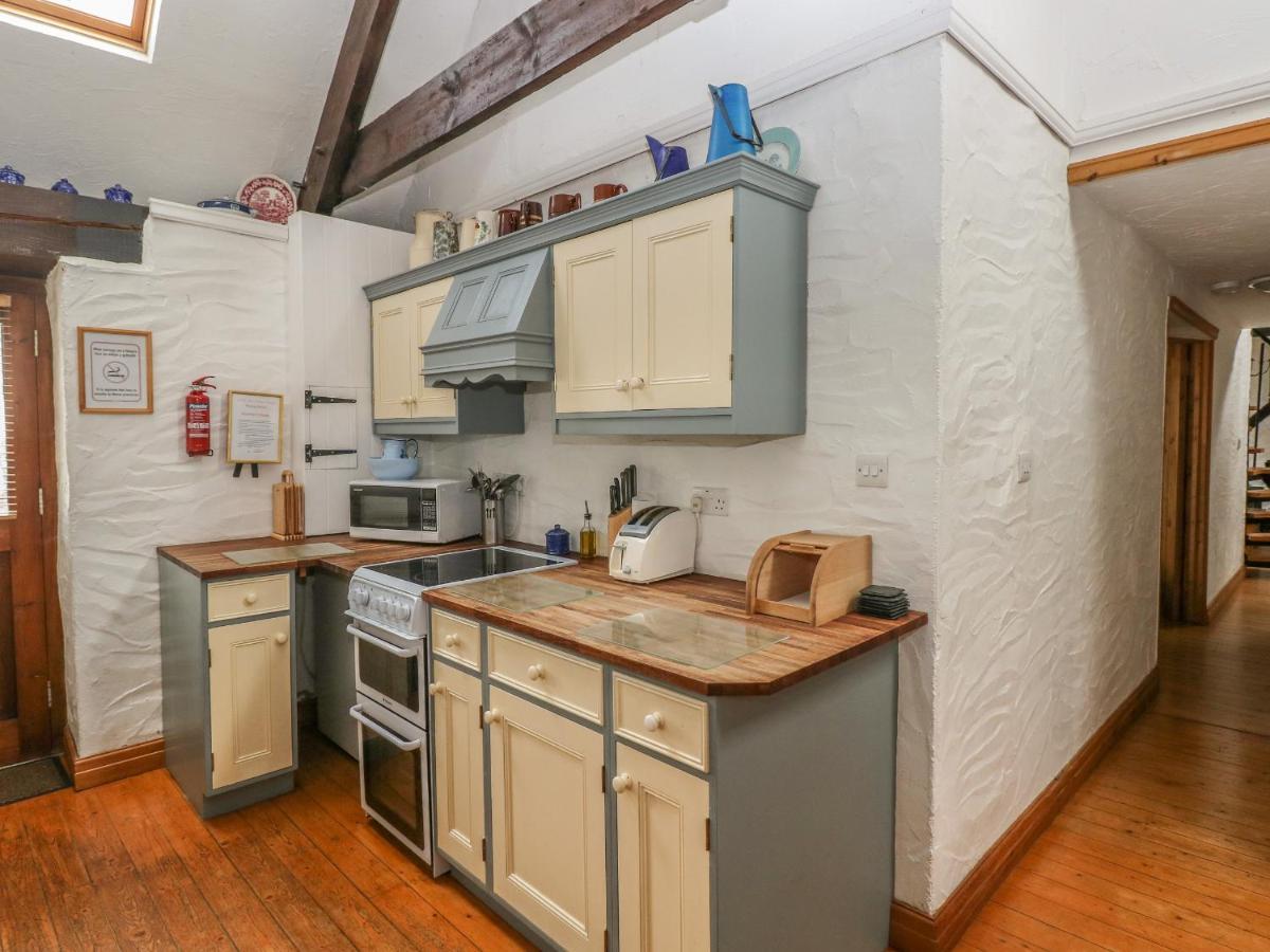 Heather Cottage Milford Haven Exterior photo
